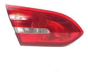 Lanterna Tampa Traseira Esquerda Ford Focus 2017 Sedã