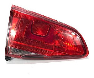 Lanterna Tras. Tampa Esq. Vw Golf 2014 Tsi 5gm945093 Detalhe