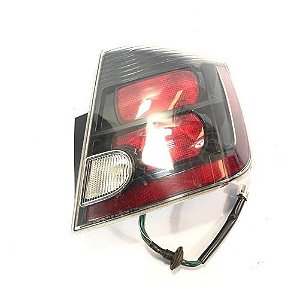 Lanterna Traseira Direita Nissan Sentra 2012 2.0