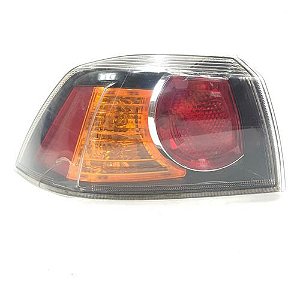Lanterna Traseira Esquerda Mitsubishi Lancer 2015 2.0