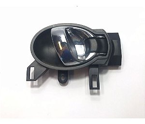 Maçaneta Interna Traseira Direita Nissan March 1.6 2017