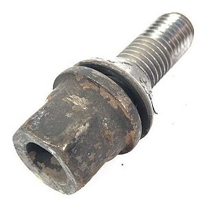 Unidade Parafuso De Roda Renault Duster 2014
