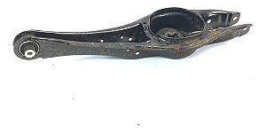 Balança Inferior Traseira Direita Vw Golf Tsi 1.4 2014