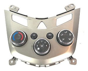 Comando Ar Condicionado Gm Sonic Ltz 2013 1.6 95076682