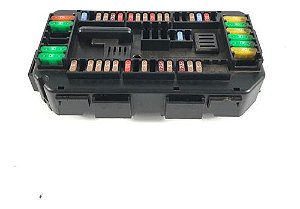 Caixa De Fusível Bmw 320i 2016 2.0 938906801