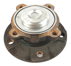 Cubo De Roda Dianteira Esquerda Bmw 320i 2.0 2016