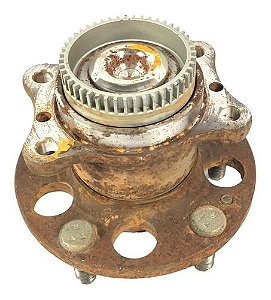 Cubo Traseiro Direito Hyundai I30 2015 1.8