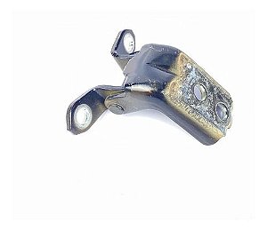 Dobradiça Porta Traseira Esquerda Baixo Nissan Sentra 2010