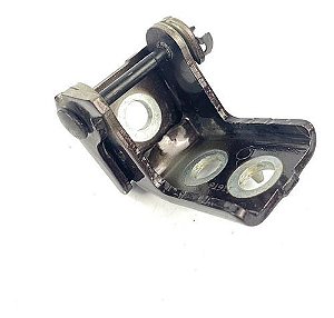 Dobradiça Porta Traseira Esquerda Baixo Peugeot 2008 2017