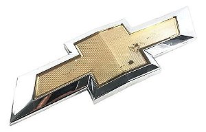 Emblema Grade Diant. Gm S10 2016 2.5 Flex 94717470 (detalhe)