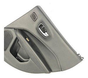 Forro De Porta Traseiro Direito Jeep Compass 2018 2.0
