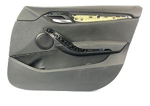 Forro De Porta Dianteira Direita Bmw Bmw X1 2011 1.8