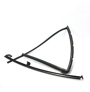 Borracha Guarnição Traseira Direita Nissan March 2017