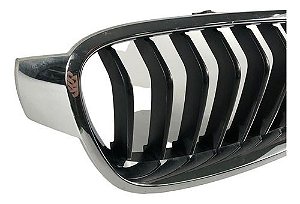 Grade Frontal Dianteira Direita Bmw 320i 2016 51137255412