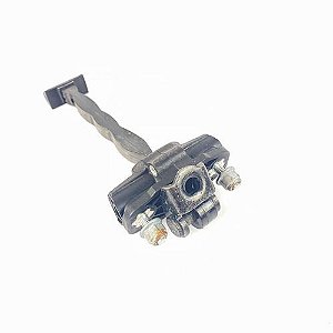 Limitador Porta Dianteira Direita Ford Focus 2016