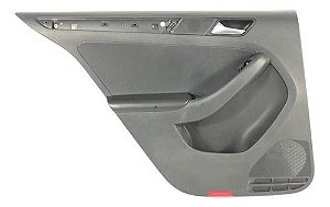Forro Porta Traseiro Esquerdo Vw Jetta Tsi 2.0 2016