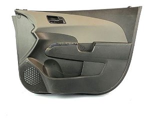 Forro De Porta Dianteiro Direito Gm Sonic 2013 Ltz