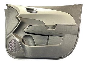 Forro De Porta Dianteiro Direito Gm Sonic 2013 Ltz