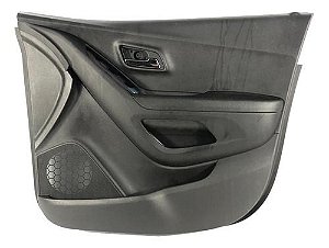 Forro De Porta Gm Tracker 2017 1.4 Turbo Dianteira Direita