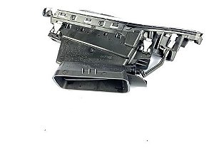 Difusor De Ar Lado Direito Peugeot 2008 2017 9673131677