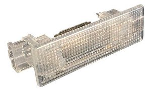 Luz Cortesia Porta Malas Vw Jetta 2.0 2015 Tsi