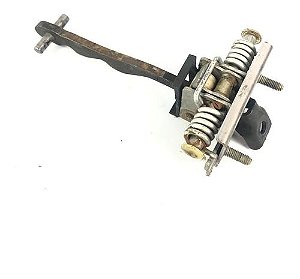 Limitador De Porta Traseira Esquerda Peugeot 3008 2012 1.6