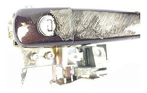 Maçaneta Externa Porta Dian. Esquerda Peugeot 208 2015 1.6