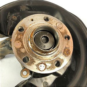 Montante Traseiro Esquerdo Com Cubo Vw Jetta 2014 2.0 Tsi