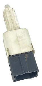 Sensor Pedal De Freio Nissan Sentra 2015 2.0 F85cs23