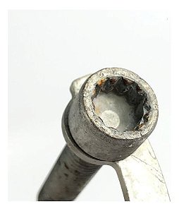 Par Parafuso Semi Eixo Vw Amarok 2022 3.0 V6 7l0407357b