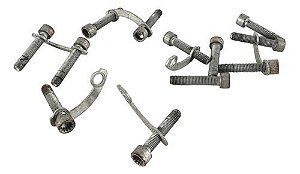 Parafuso E Trava Semi Eixo Vw Amarok V6 3.0 2023