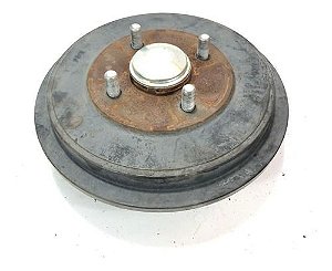 Tambor De Freio Com Cubo Traseiro Direito Nissan March 2017