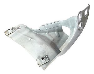 Suporte Direito Longarina Gm Sonic Ltz 95980676