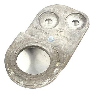 Suporte Direito Radiador Gm Tracker 2023 1.2 Turbo 26216312