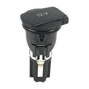 Tomada 12v Bagagito Direito Vw Golf Tsi 2014 5gm867761a
