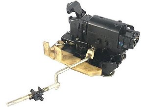 Fechadura Porta Dianteira Direita Renault Duster 2018 2.0