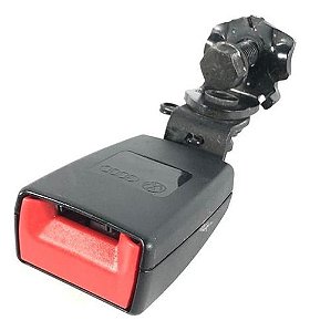 Engate Cinto Segurança Traseiro Dir. Audi Q3 1.4 2018 Tfsi