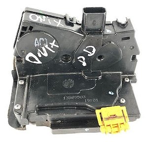Fechadura Dianteira Esq. Chevrolet Onix 2013/2018 3031084