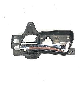 Maçaneta Tras. Esquerda Hyundai I30 2.0 16v 2010/11