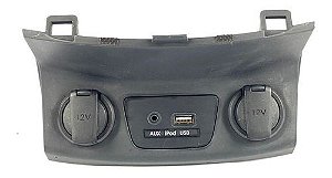 Moldura Painel Tomada 12v Hyundai I30 1.8 2015 Dy84762a5000