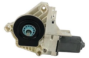 Motor Vidro Dianteiro Direito Audi Q3 1.4 2018 Tfsi