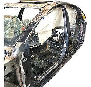 Coluna Esquerda Para Recorte Audi A4 2.0 2013