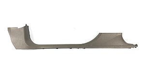 Soleira Dianteira Direita Gm Cruze 2017 1.4 Ltz 84102257