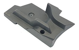 Suporte Direito Tampão Traseiro Vw Golf Tsi 2014 5g6858832