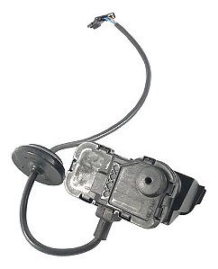 Trava Elétrica Tanque De Combustível Vw Jetta 2015 5c6810773