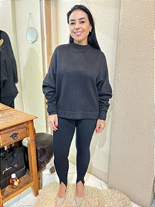 BLUSA PRETA GOLA CANOA MARIA PAVAN
