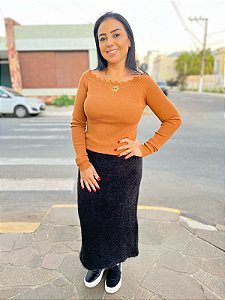 SAIA MIDI EM TRICÔ PRETA LEZ A LEZ