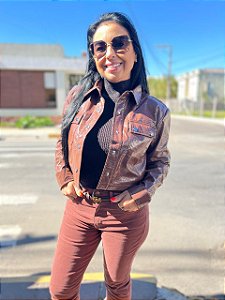JAQUETA MARROM CURTA TECIDO TEXTURIZADO LEZ A LEZ
