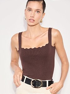REGATA EM TRICOT COM DECOTE ONDULADO AMBICIONE