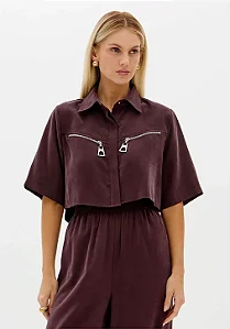 CAMISA CROPPED COM MANGA CURTA LANÇA PERFUME